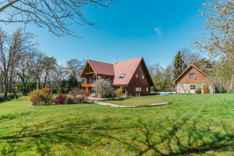Stretton Road, Great Glen, LE8