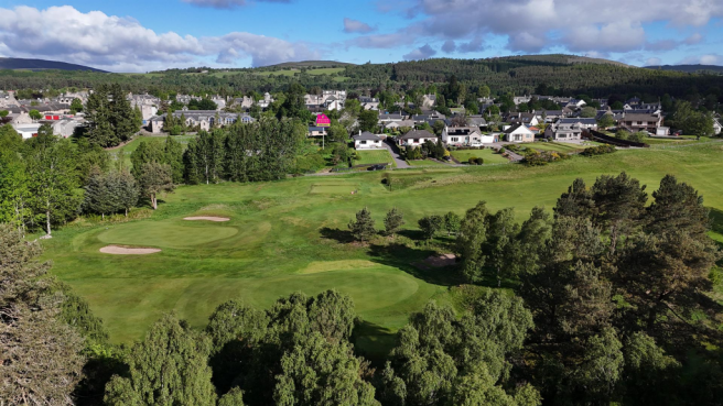 House site golf course road