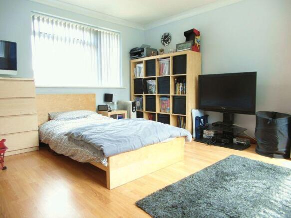 Family Room/ 4th...