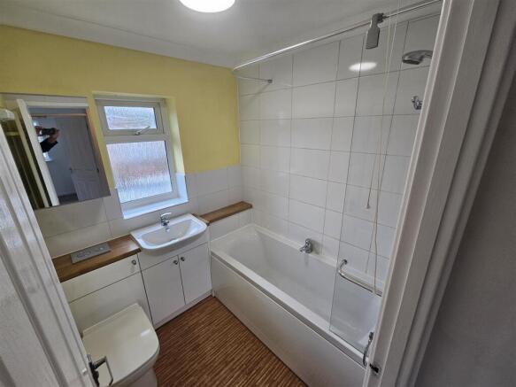 Bathroom W.C.