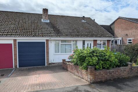 Cherry Tree Avenue, Fareham