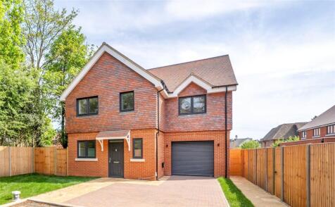 4 bed detached - Highfield Crescent, Hindhead, Surrey, GU26 image 19