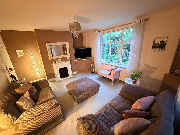 Blossom Cottage, Stoughton Lane, (Scope to Extend - STPP), Stoughton, LE2 2FH photo 2