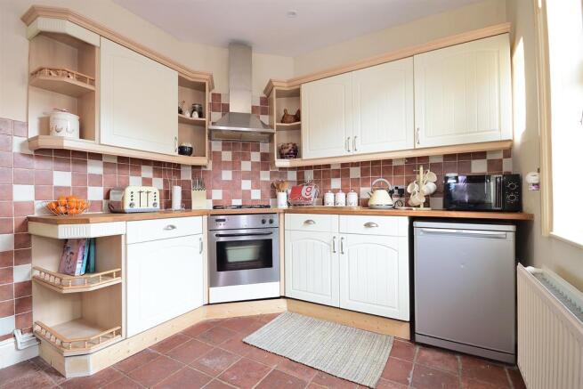 Kitchen view3