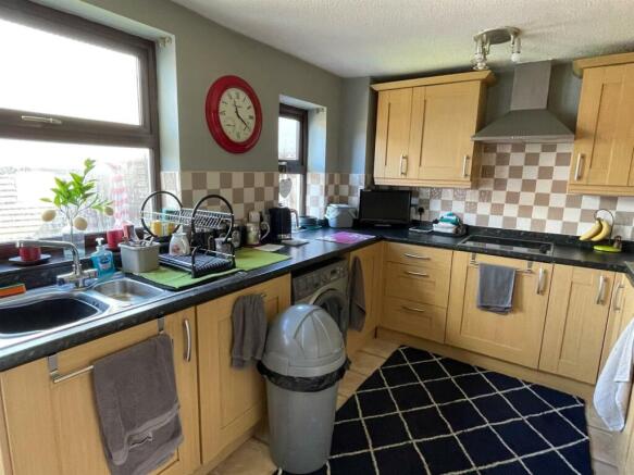 Kitchen..jpg
