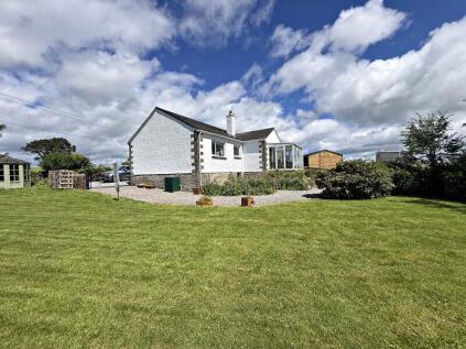 Braeleys, Nr Nethermill, Parkgate, Dumfries, DG1 3NG (Available as a whole or in two lots)