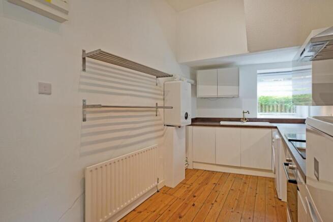 2 bed Apartment for sale Image 5