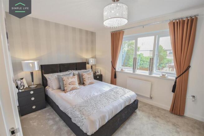 2 bed Semi-Detached to rent Image 4