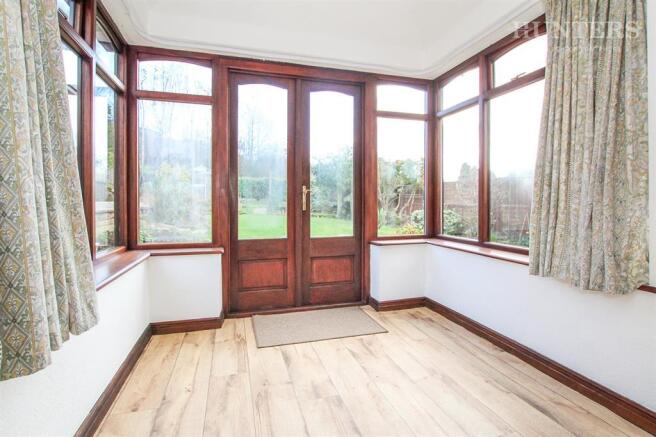 SUN ROOM
