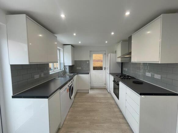 Newly Fitted Kitchen 
