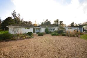4 Calluna, North Warren, Aldeburgh IP15 5QF