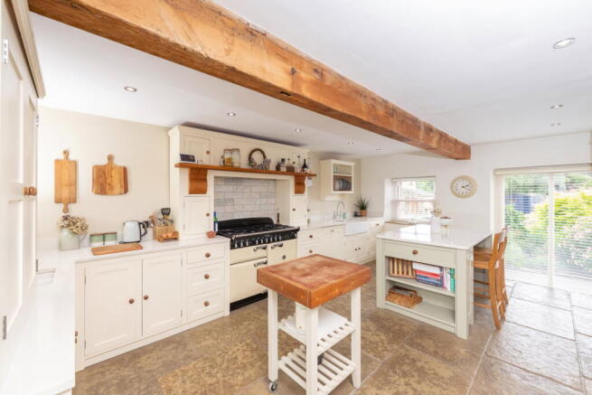 4 bed Barn Conversion for sale Image 8