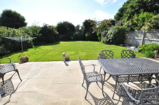 Photo 4