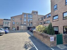 10, 2 22 Homeview House, Seldown Road, Poole BH15 1TT