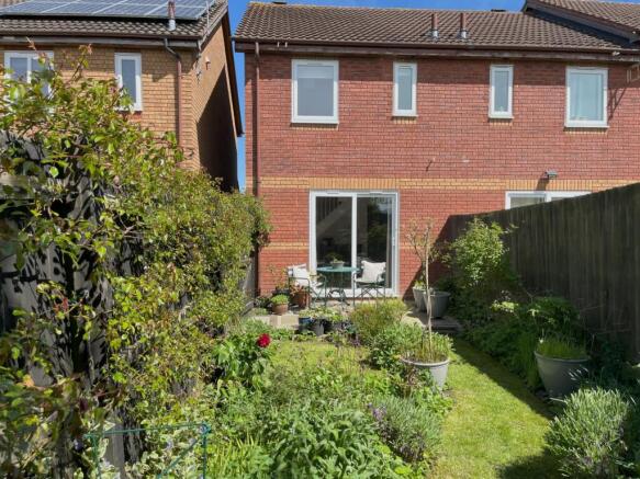 Garden V