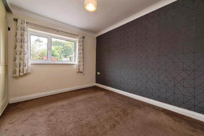 3 bed Detached Bungalow for sale Image 11