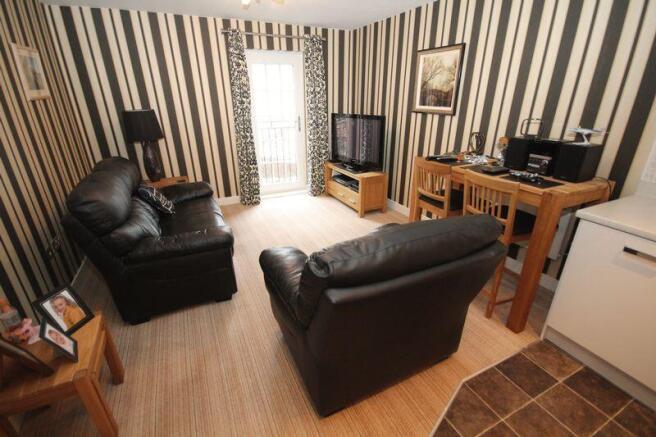 Lounge / Dining Room