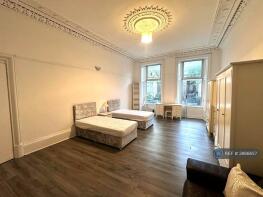 31, Cecil Street, Glasgow G12 8RN