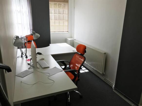 small office 2.jpg