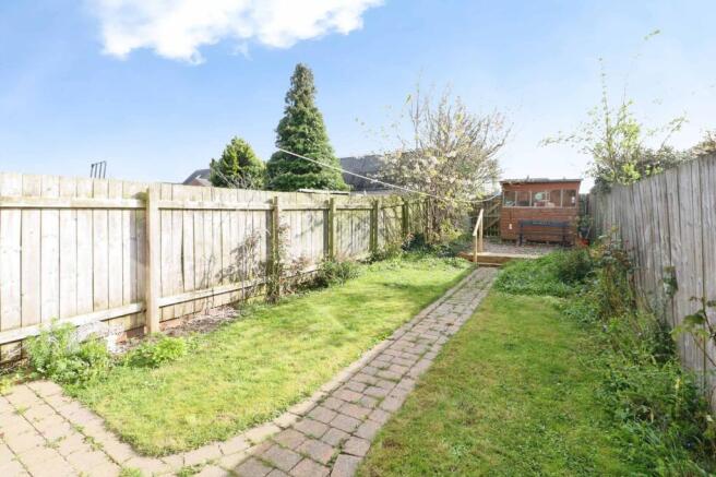 3 bed Terraced for sale Image 9