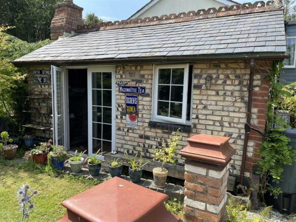 Outbuilding