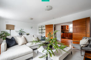 Flat 4, 56 57, Myddelton Square, London EC1R 1YA