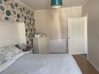 BEDROOM 1 (FRONT)