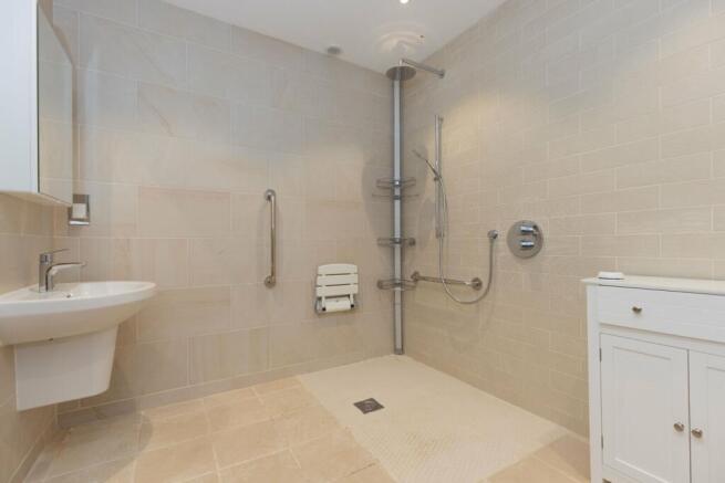 En-Suite Wet-Room
