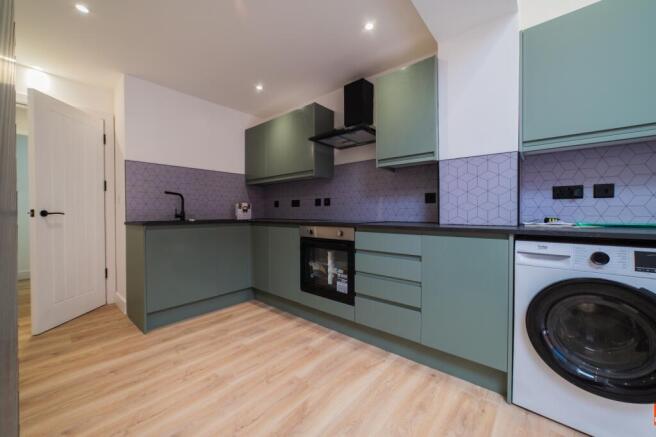 Call 02920 668585 to secure your viewing _3