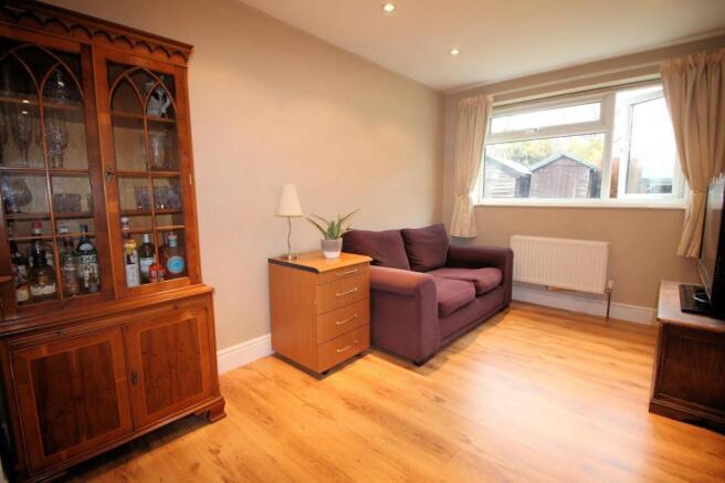 2nd living room