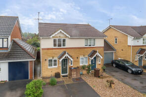 11, Westbury Gardens, Farnham GU9 9RN
