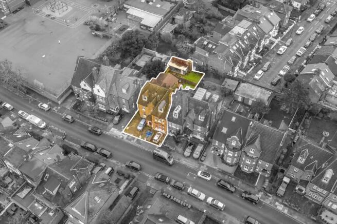 15, Newburgh Road, London, W3 photo 5