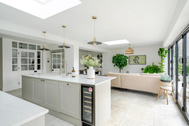 Beesmoor Road, Bristol, BS36 photo 4