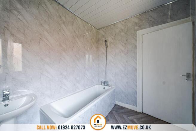 3 bed Detached for sale Image 11