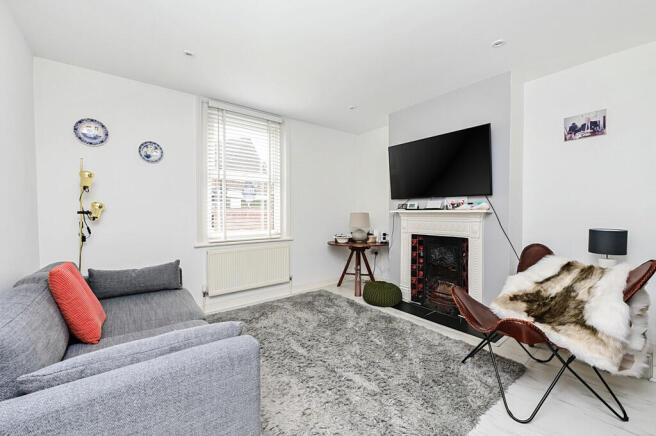 4 The Crescent (6...