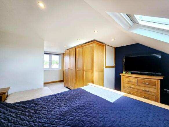 4 bed Terraced for sale Image 12