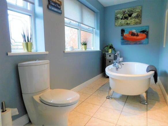 Family Bath/Sh...