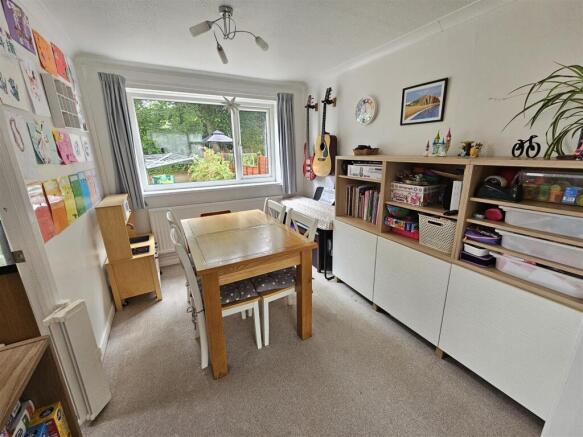 Dining Room 1.jpg