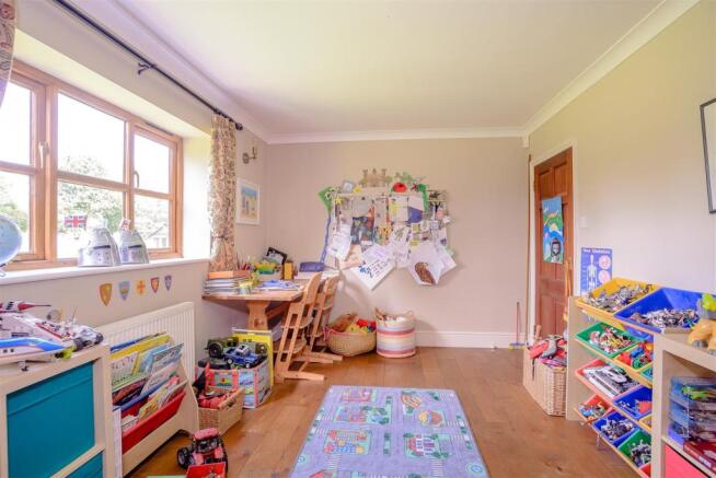 Dining/Play Room