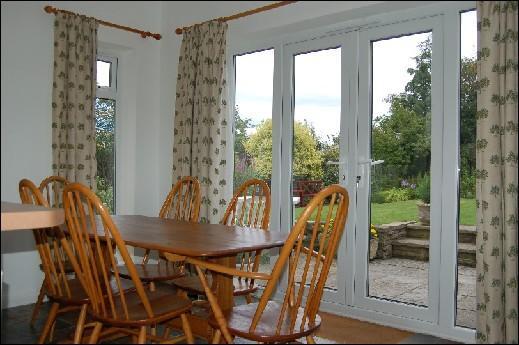 Breakfast/Garden Rm