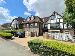 2, 120 Clune Court, Hutton Road, Brentwood CM15 8NQ