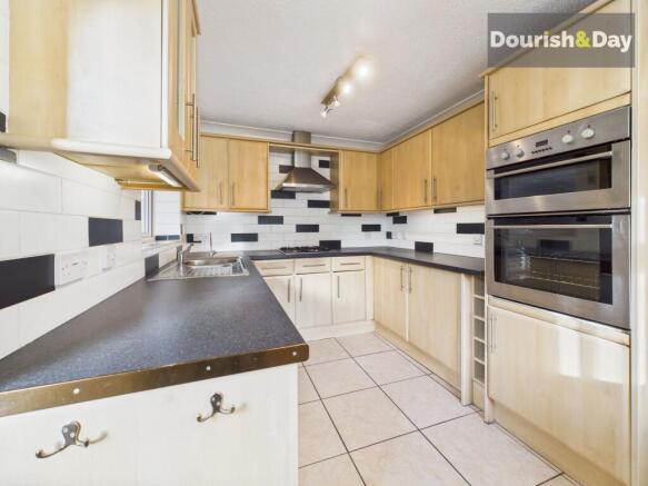 Clarendon Drive, Stafford, ST17 photo 4