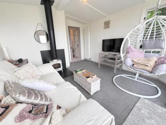 2 bed Detached for sale Image 11