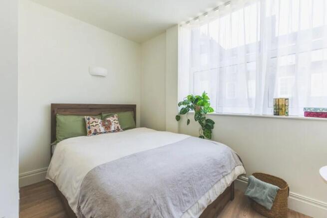 Double Bed