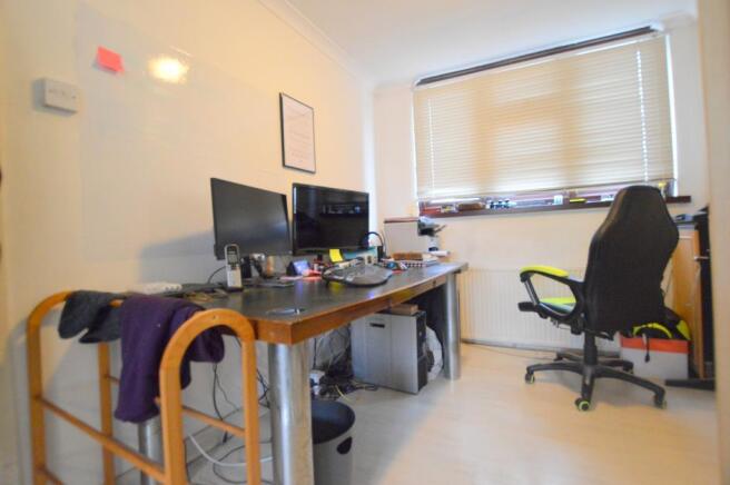 Photo 16
