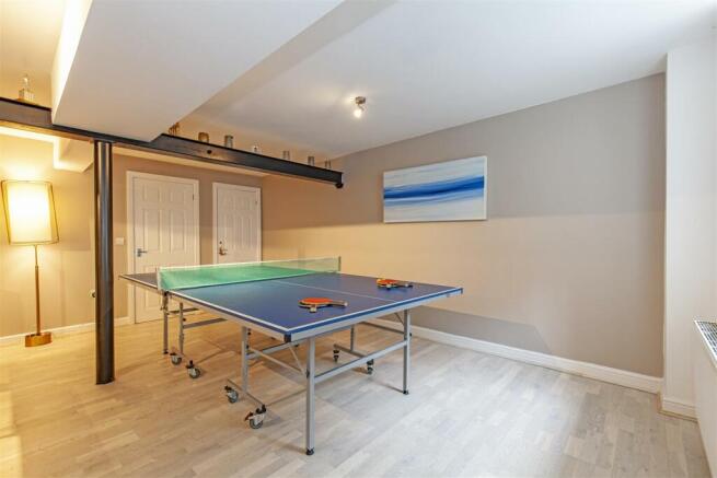 Family Room-6.jpg