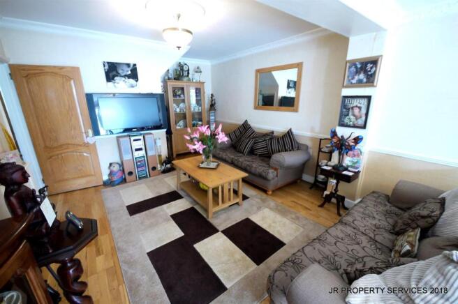 Living Room / Diner