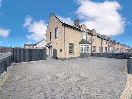 220, Almond Street, Grangemouth FK3 8PT