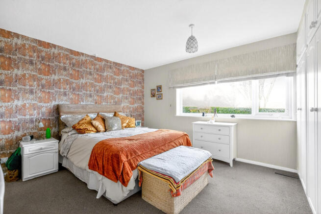 3 bed Detached Bungalow for sale Image 11