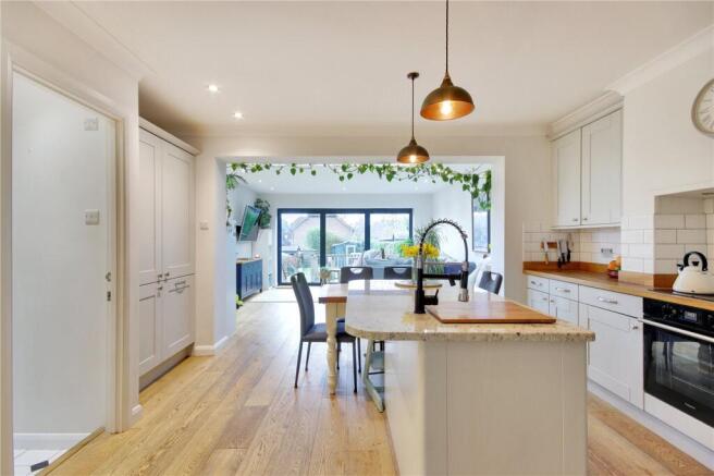 Kitchen/ Family Room